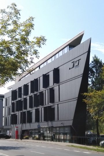 budynek IT School